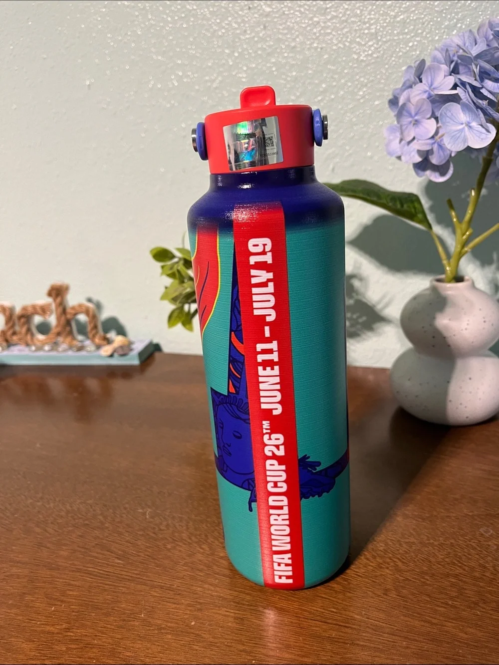 Colorful Red & Blue Insulated Sports Water Bottle